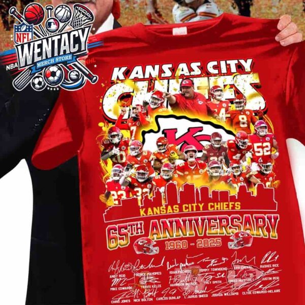 Kansas City Chiefs 65th Anniversary 1960-2025 All Squad And Signature Unisex T-Shirt